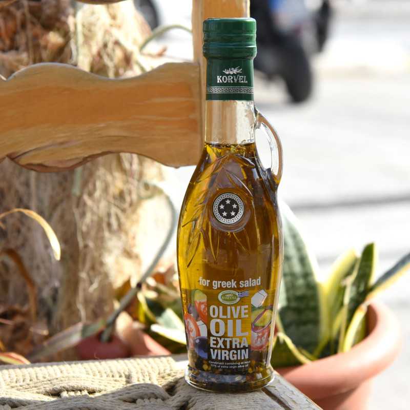 Aceite de oliva virgen extra Korvel con hierbas para ensalada griega – Ánfora 250 ml