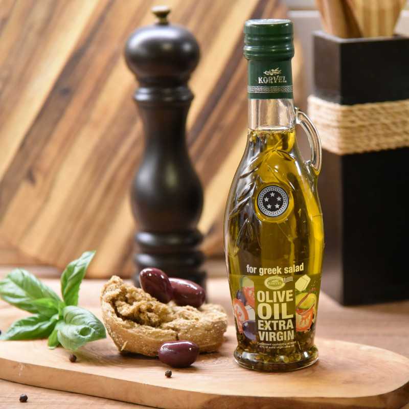 Aceite de oliva virgen extra Korvel con hierbas para ensalada griega – Ánfora 250 ml